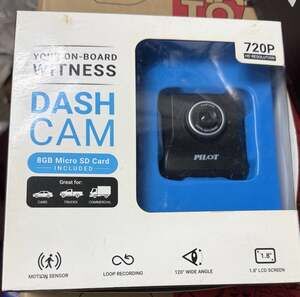 Your On-Board Witness Dash Cam by Pilot 720P HD Resolution 8GB SD NEW